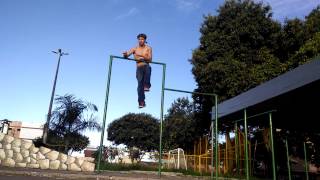 Exercício de rua treino fitness Street Workout calistenia Brasil Lucas Dávila