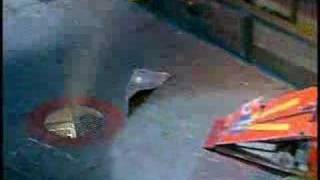Hypno-Disc vs V-Max (Robot Wars Battle)