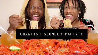 SPICY CRAWFISH BOIL | Pad Thai Noodles