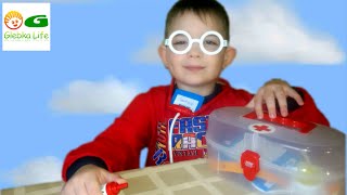 Игра ДОКТОР. Играем в больницу) Game Doctor. Playing in the hospital!