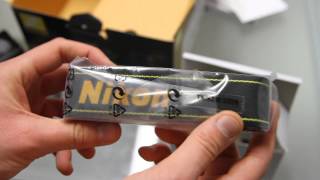Unboxing Nikon D7100 kit 18-105mm VR