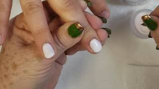 Uñas acrilicas super chiquitas.