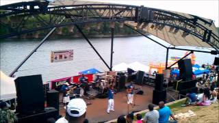 D-TAY Kompa performing T-VICE epim pa bon @ Caribbean Fest in Hartford CT 8/6/11