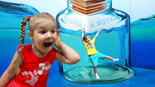 Diana Dan Roma Bermain Di 3D Art In Paradise Museum, Aktifitas Menyenangkan Anak - Anak