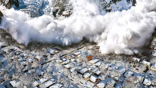 Top 51 minutes of natural disasters caught on camera. Most blizzard in history. California