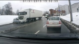 Truck gives car free ride || CCG