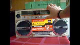 Unboxing Toshiba RT-95S Radio Cassette Boombox 80's