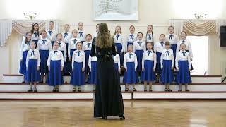 Средний хор детской хоровой студии "Камертон" - "Горные вершины"