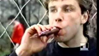 Дмитрий Харин в рекламе "Snickers" (1994 год)