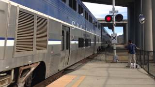Cabcar #6903 leads AMTK #579 thru Sorrento Valley 1/18/14