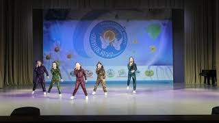 Вокальный ансамбль "Карамельки" - Праздник в городе нашем
