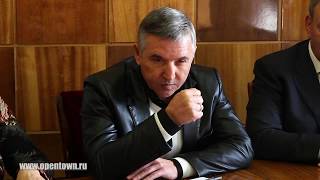 Вменяемые люди над трубопроводами газоны держат, Руслан Дерябин, Николай Бова