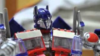 Gundam VS Transformers - Stop motion
