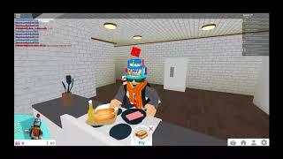 Залез на гору на МАШИНЕ - Жизнь В БлоксБурге #2 - ROBLOX