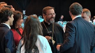 Різдвяна просфора з Патріархом
