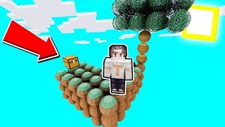 МАЙНКРАФТ В КРУГЛОМ МИРЕ ВЫЖИВАНИЕ СКАЙ БЛОК l НУБИК ИГРАЕТ В MINECRAFT НУБ И ПРО ТРОЛЛИНГ