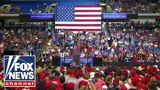 Trump holds 'Make America Great Again' rally in PA