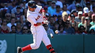 Mookie Betts Turning his Body into a Whip