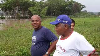 Rio das velhas em várzea da palma MG transborda e inunda fazendas ribeirinhas.