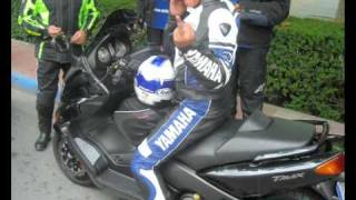 CONCENTRACION T-MAX I 1 BURGMAN 650 MADRID 2010