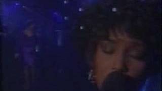 Whitney Houston Arsenio Hall show (1)