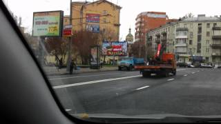 Служба эвакуации в Москве клала прибор на ПДД РФ