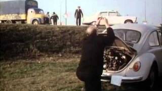 Jacques Tati - Trafic (1971)