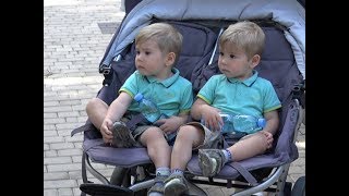 «Зеркальное чудо Одессы»: фестиваль близнецов в Горсаду