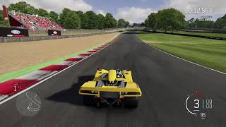 Nissan R382 Flat-Out At Brands Hatch