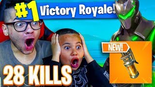 *NEW* STINK BOMB IS OVERPOWERED OMG! 9 YEAR OLD BREAKS HIS WORLD RECORD KILLS! 28 KILLS! FORTNITE BR
