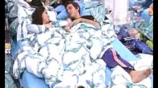 BBB9 Fran chupa Max embaixo do edredon