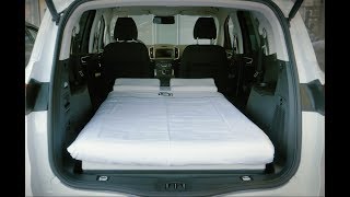 Sleep in Ford S-Max with Dreamcase