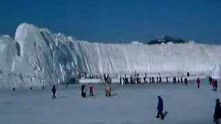 Snow Niagra Falls
