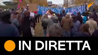 #Berlino, ambientalisti in piazza