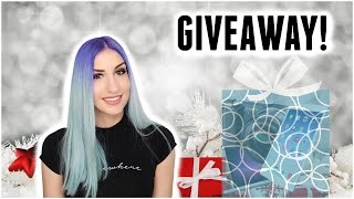 HUGE $1400 HOLIDAY GIVEAWAY