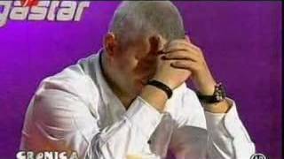 Funny old grandma singing! Super baba la megastar!!!