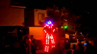 LED MAN-- ROBOT DE LUCES GIGANTE