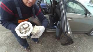 Замена топливного фильтра Audi A4 B8 2.0 TFSI.