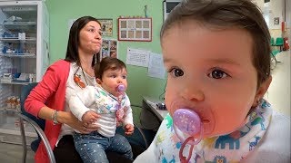 DIA DE VACINAÇÃO DA BEBÊ LAURA!! Daily Vlog em Familia - Brancoala, Laura, Marcos e Claudia