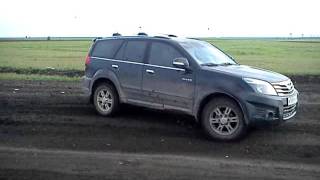 hover H3 в скользкой грязи