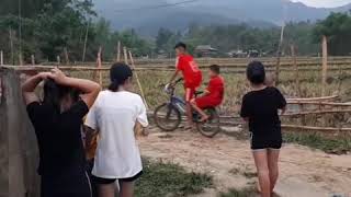 Tắm tiên suối nước nóng ở yên bái