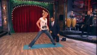 celebstretch.ru 283 Valeria doing yoga UrgantShow