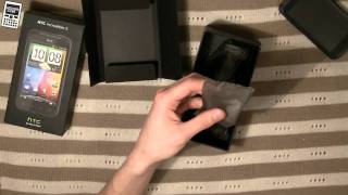 HTC Incredible S (unboxing)