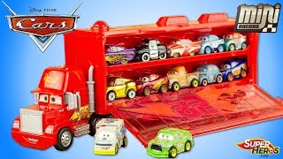 Disney Cars Mini Racers Mack Camion Transporteur Voitures Flash McQueen Toy Jouet Review Noel 2018