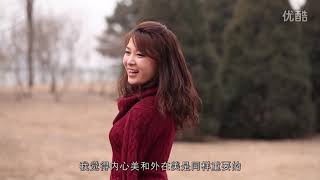 Chinese DAE amputee armless girl shooting in empty sleeves