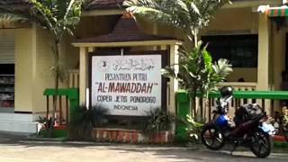 Pon Pes Putri Al Mawaddah bag depan