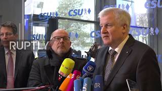 Germany: 'We want the grand coalition' - CSU's Seehofer comments on talks with SPD