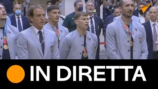Gli #azzurri arrivano a Palazzo #Chigi dove saranno salutati dal Presidente del Consiglio #Draghi