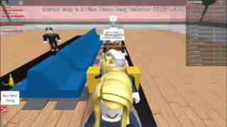 Roblox Musical Chairs - Earrape Trolling!
