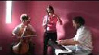 Zoloka Trío - Fly me to the moon